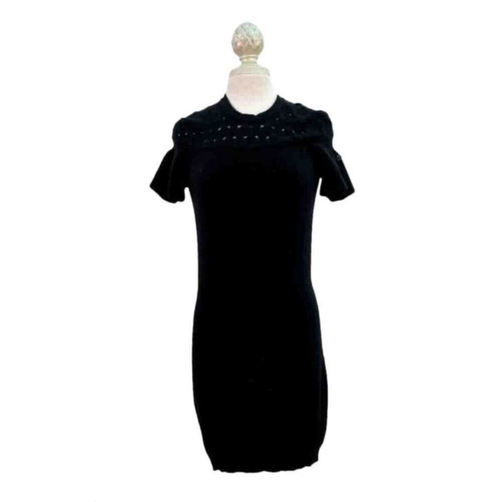 CHANEL Short Sleeve Cashmere Sweater Slip on Dress with Stitching detail at Neck